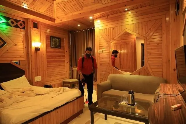Standard Quadruple Room AC