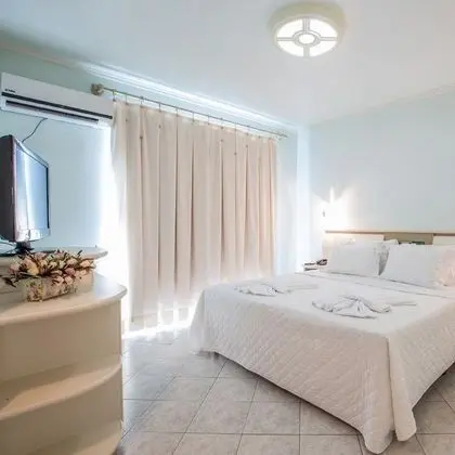 Luxury Tek Büyük Yataklı Oda