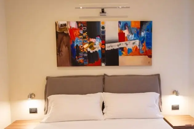 Classic Tek Büyük Yataklı Oda