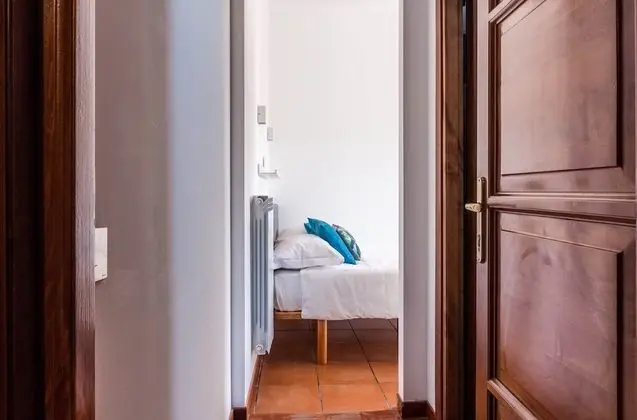 Basic Tek Büyük Yataklı Oda, Avlu Manzaralı