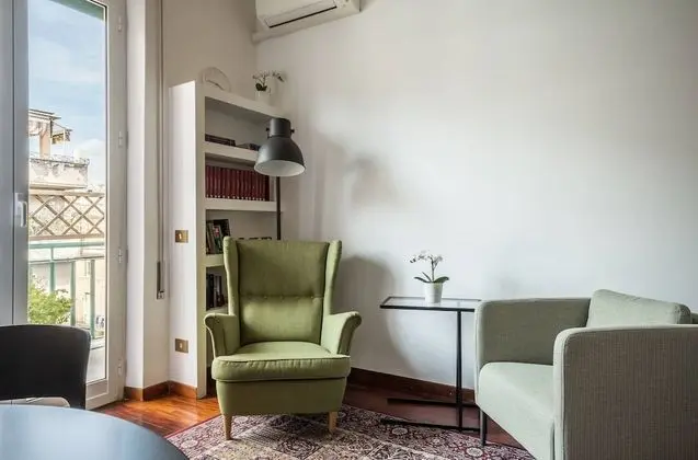 Basic Tek Büyük Yataklı Oda, Avlu Manzaralı