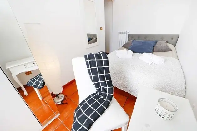 Basic Tek Büyük Yataklı Oda, Avlu Manzaralı