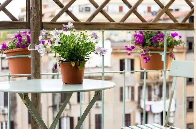 Standard Üç Kişilik Oda, Balkon