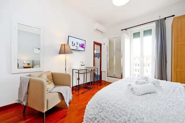 Standard Üç Kişilik Oda, Balkon