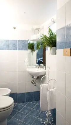 Standard Üç Kişilik Oda, Balkon