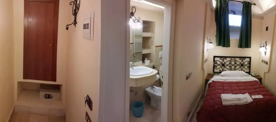 Basic Tek Kişilik Oda