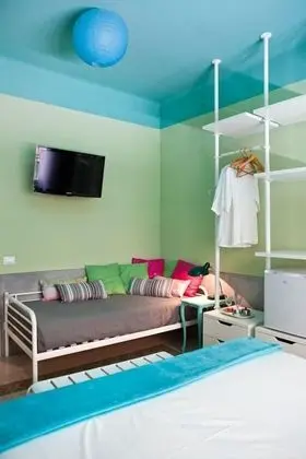 Basic Üç Kişilik Oda