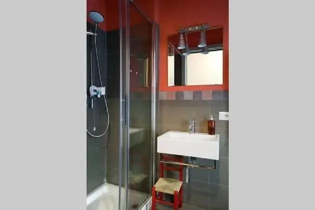 Classic Tek Büyük Yataklı Oda, Birden Çok Yatak, Banyolu/Duşlu, Avlu Manzaralı