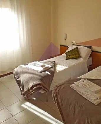 İki Ayrı Yataklı Oda