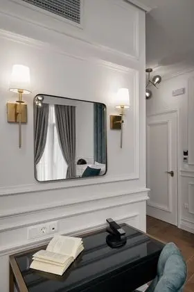 Corner Suite