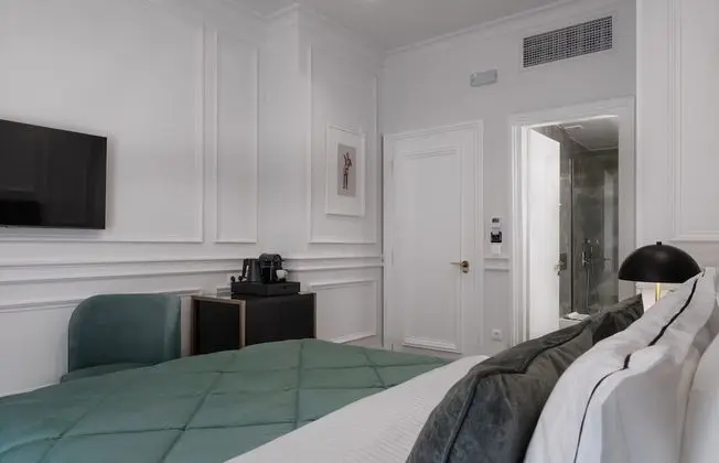 Superior Suite