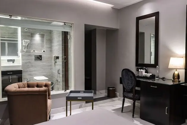 Executive Tek Büyük Yataklı Oda