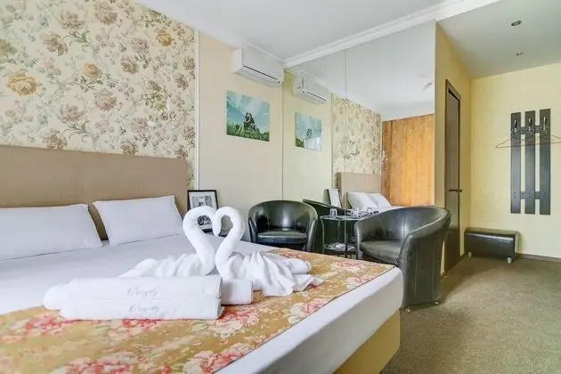 Deluxe Tek Büyük Yataklı Oda