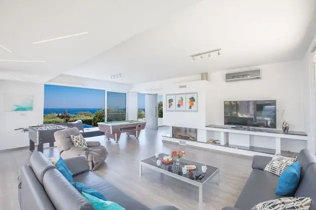 Villa, 6 Yatak Odası, Şömine