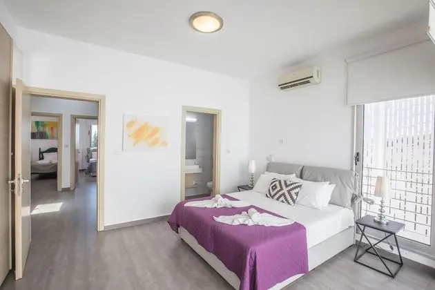 Villa, 6 Yatak Odası, Şömine