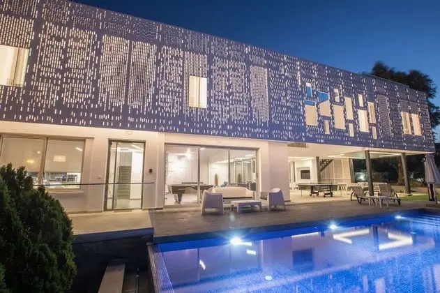 Villa, 6 Yatak Odası, Şömine