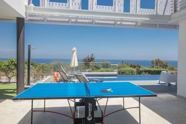 Villa, 6 Yatak Odası, Şömine