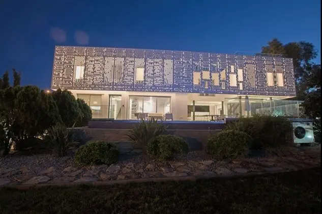 Villa, 6 Yatak Odası, Şömine