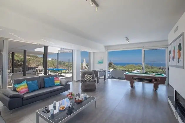 Villa, 6 Yatak Odası, Şömine