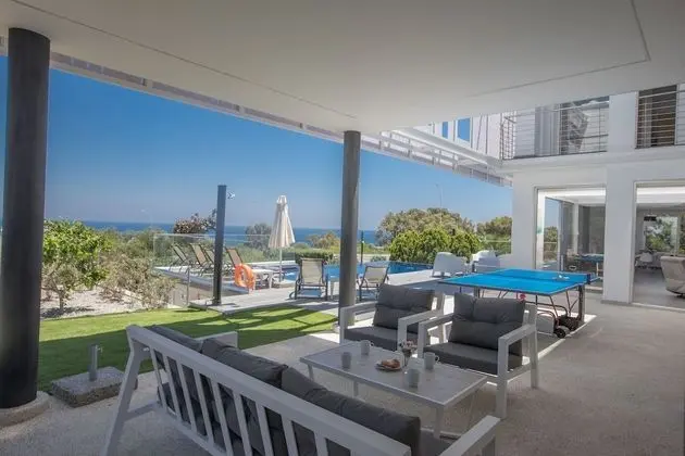 Villa, 6 Yatak Odası, Şömine