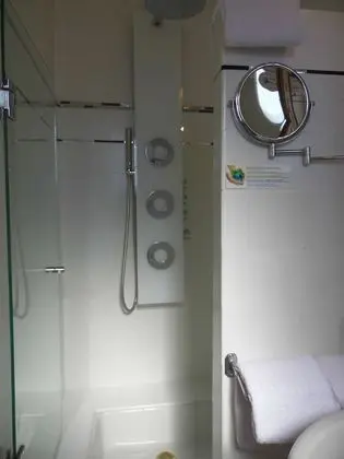 Superior Tek Büyük veya İki Ayrı Yataklı Oda