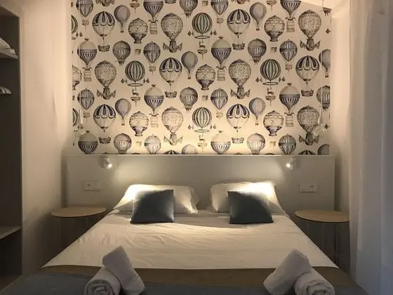 Tek Büyük veya İki Ayrı Yataklı Oda