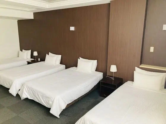 Dört Kişilik Oda, Sigara İçilmez