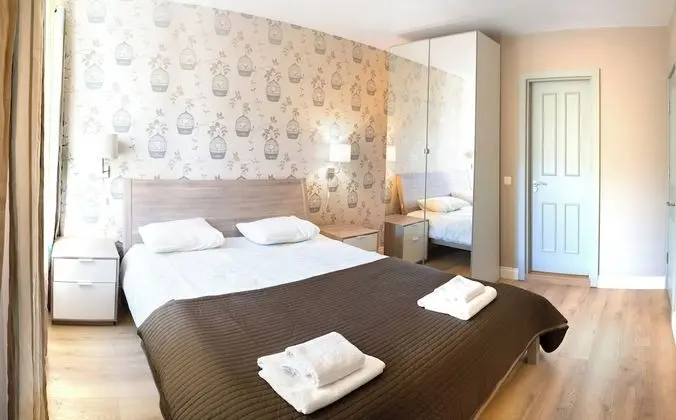 Apart Daire, 2 Yatak Odası, Mutfak (Free Sauna, Steambath & Jacuzzi)
