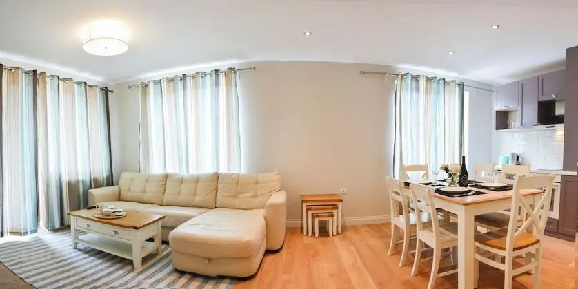 Apart Daire, 2 Yatak Odası, Mutfak (Free Sauna, Steambath & Jacuzzi)
