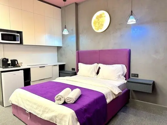 Romantic Tek Büyük Yataklı Oda