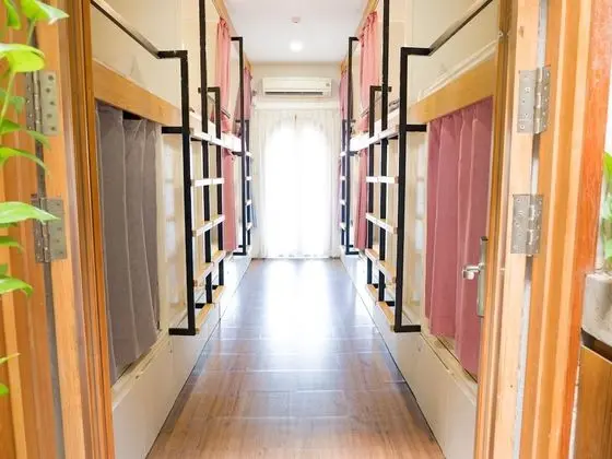 Deluxe 16 Beds Mixed Dorm