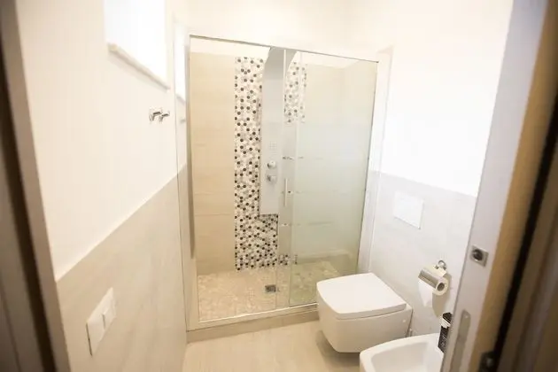 Tek Büyük veya İki Ayrı Yataklı Oda, Şehir Manzaralı