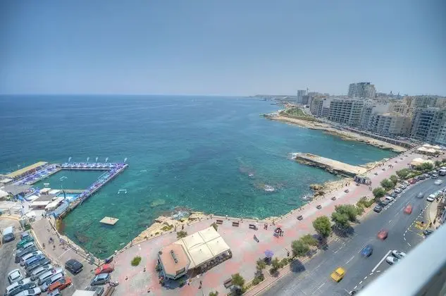 Büyük Yataklı Tek Kişilik Oda, Deniz Manzaralı