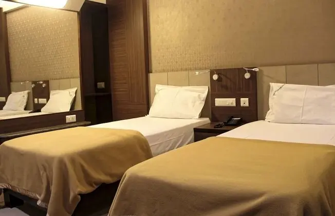 Deluxe Tek Kişilik Oda, 1 Yatak Odası, Engellilere Uygun, Sigara İçilebilir