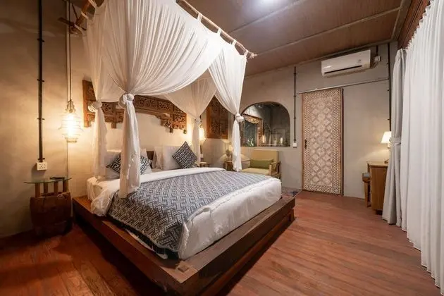 Deluxe Villa