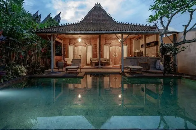 Deluxe Villa