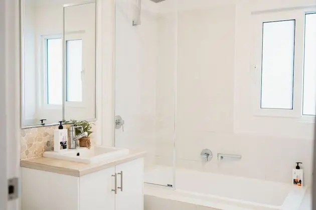 Apart Daire (Self contained Top Floor)