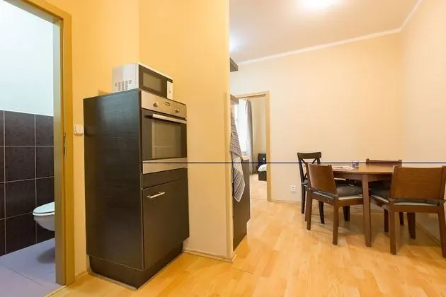 Apart Daire, Şehir Manzaralı