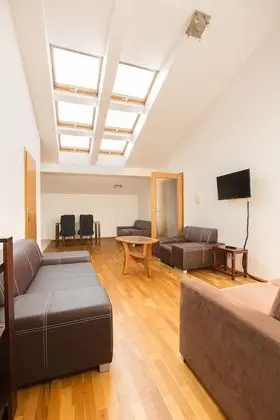 Apart Daire, Birden Çok Yatak, Sigara İçilmez, Şehir Manzaralı