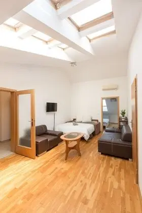 Apart Daire, Birden Çok Yatak, Sigara İçilmez, Şehir Manzaralı