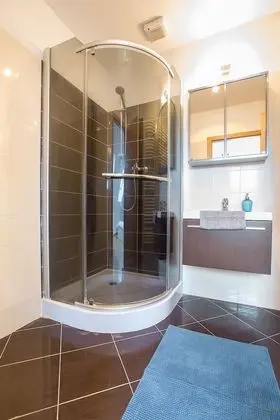 Apart Daire, Birden Çok Yatak, Sigara İçilmez, Şehir Manzaralı