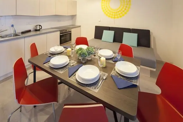Apart Daire, Birden Çok Yatak, Sigara İçilmez, Şehir Manzaralı