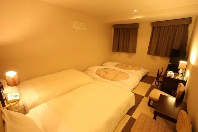 İki Ayrı Yataklı Oda, Sigara İçilmez (Japanese Western Style w/ 2 bed+Futon)