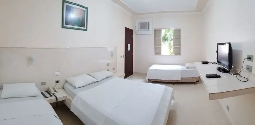 Deluxe Dört Kişilik Oda, Birden Çok Yatak