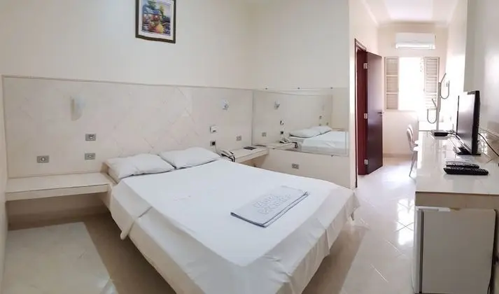 Deluxe Tek Büyük Yataklı Oda, 1 Çift Kişilik Yatak