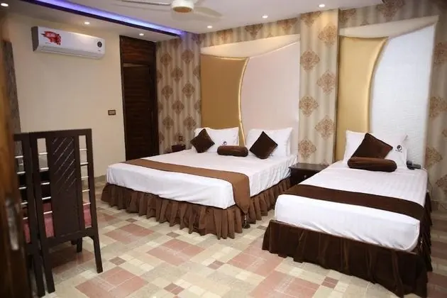 Deluxe Üç Kişilik Oda