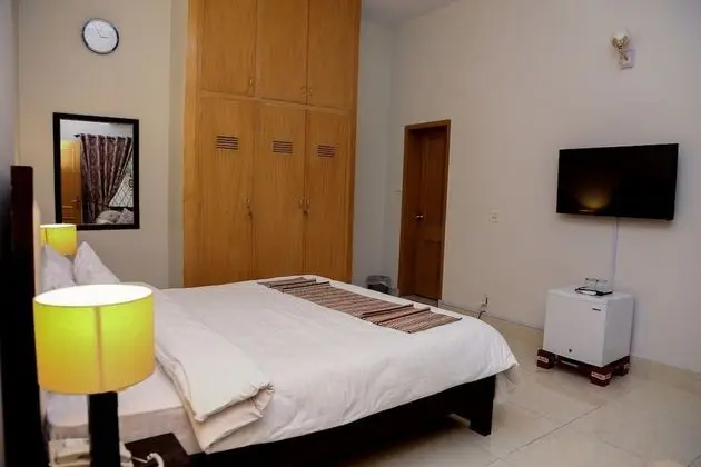 Deluxe Tek Büyük Yataklı Oda