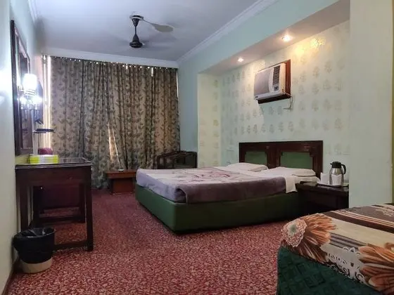 Deluxe Üç Kişilik Oda