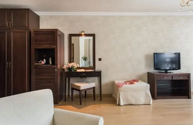 Alpine Executive Room