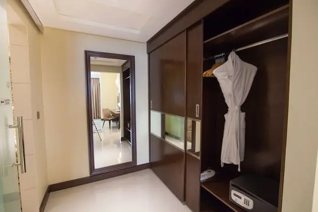 İki Ayrı Yataklı Oda, Şehir Manzaralı